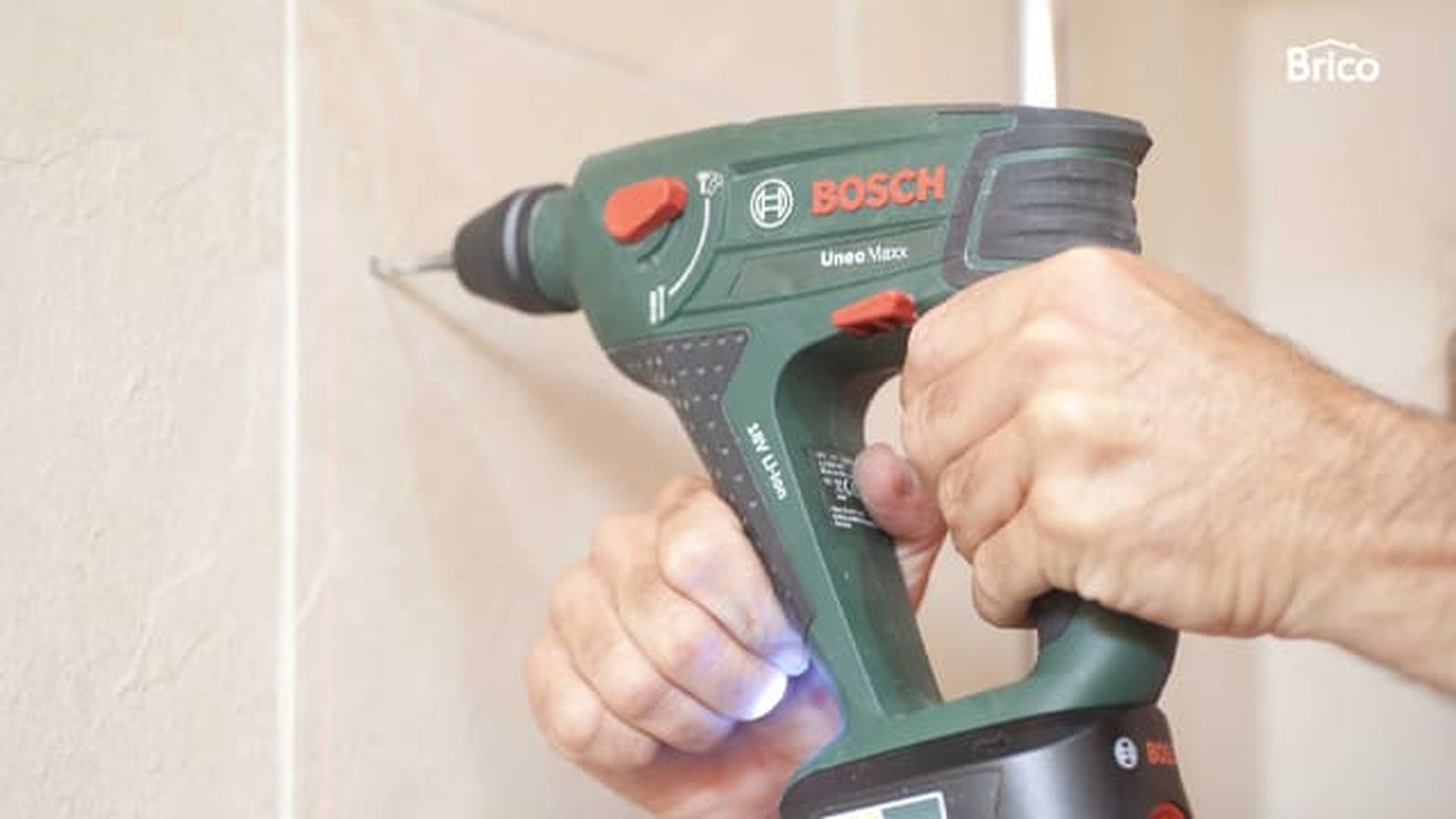 Brico1 0658 mampara para banera paso 4 Brico1 0658 mampara para banera paso 4