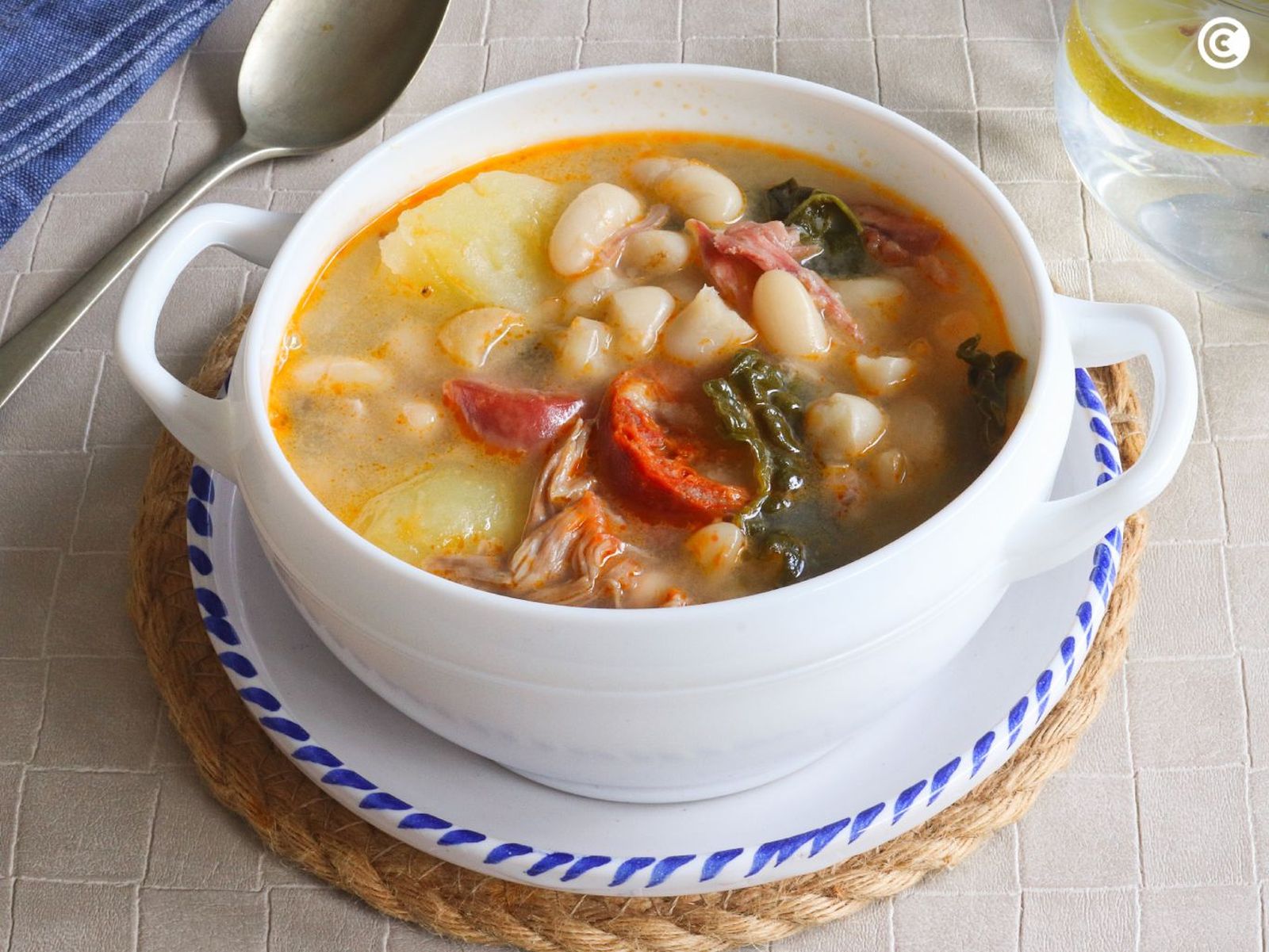 Caldo gallego