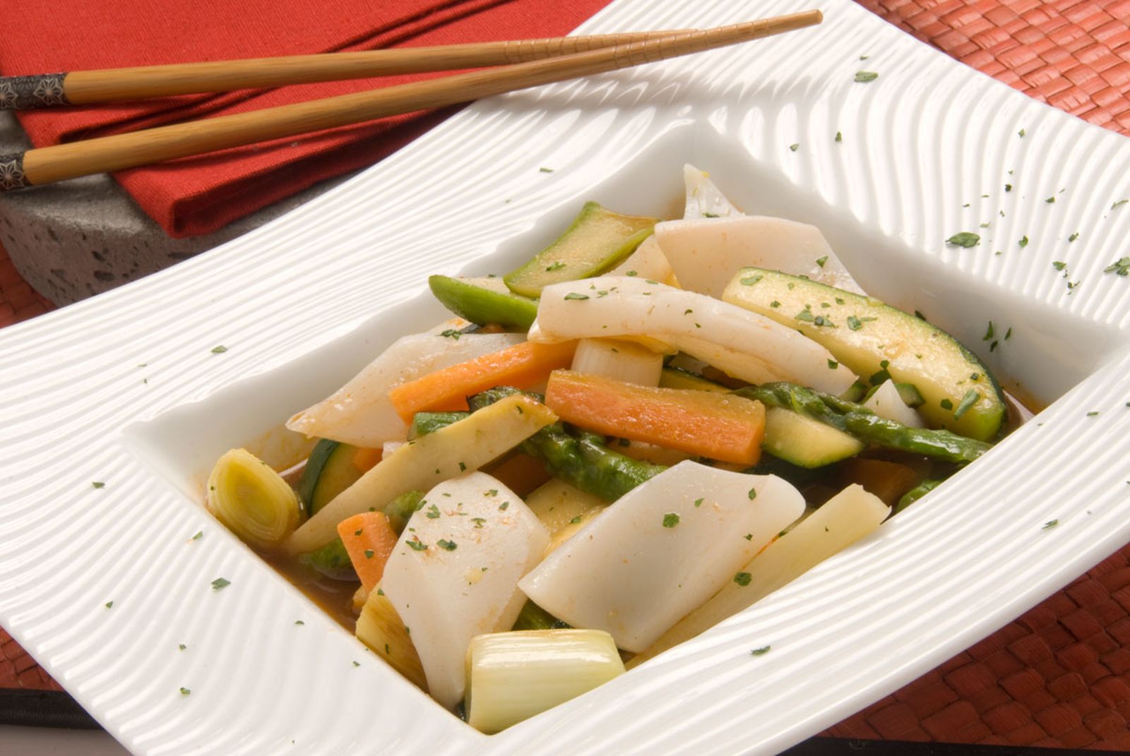 356B verduras al wok con calamar arguinano xl 356B verduras al wok con calamar arguinano xl