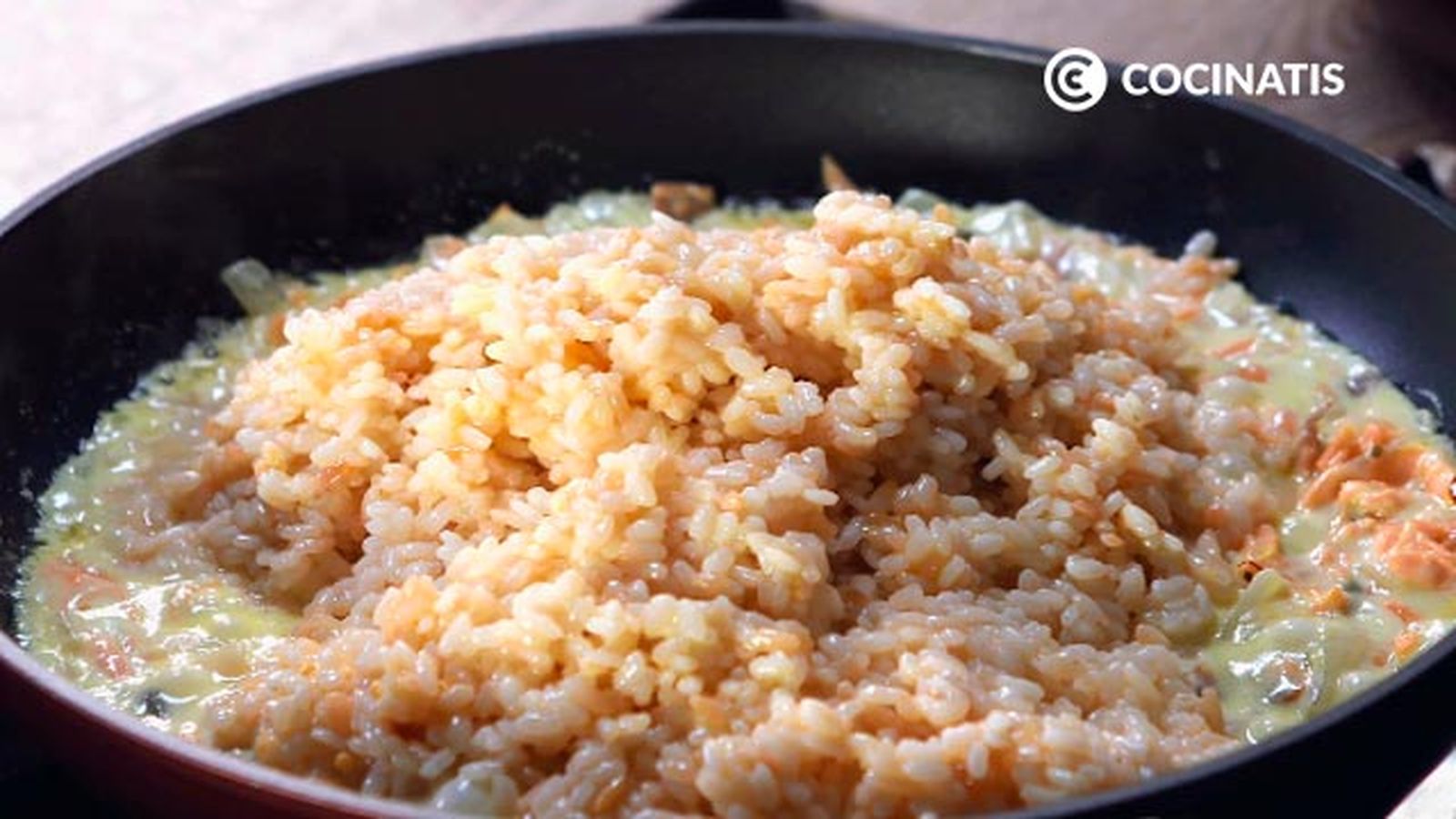 Receta de arroz con salmón paso 5 Receta de arroz con salmón paso 5