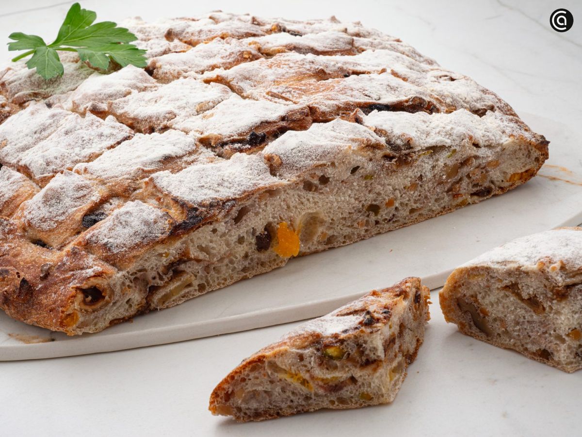 Pan de frutos para Navidad, receta de pan festivo de Joseba Arguiñano