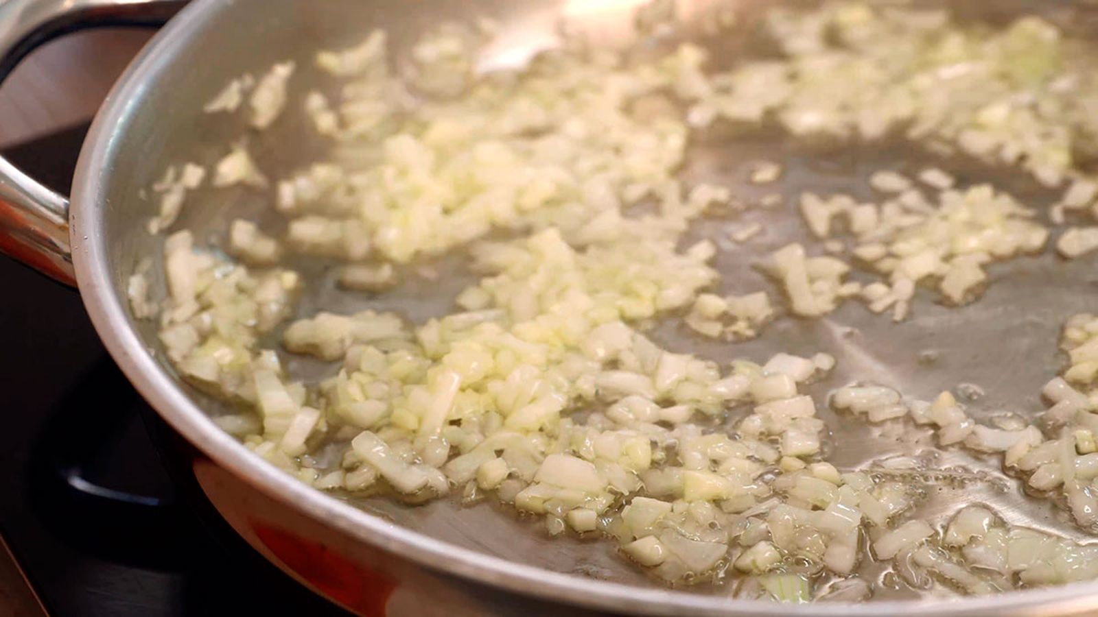 Receta de garbanzos con espinacas y bacalao (potaje de vigilia) paso 2 Receta de garbanzos con espinacas y bacalao (potaje de vigilia) paso 2