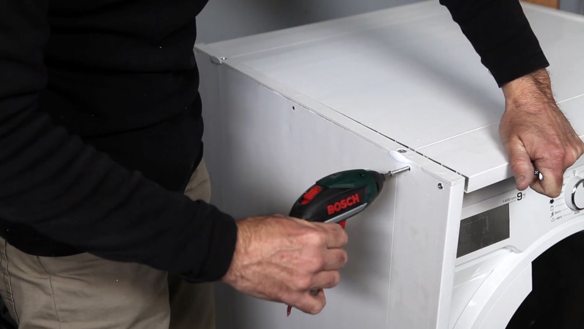 Montar un armario de lavandería paso 5