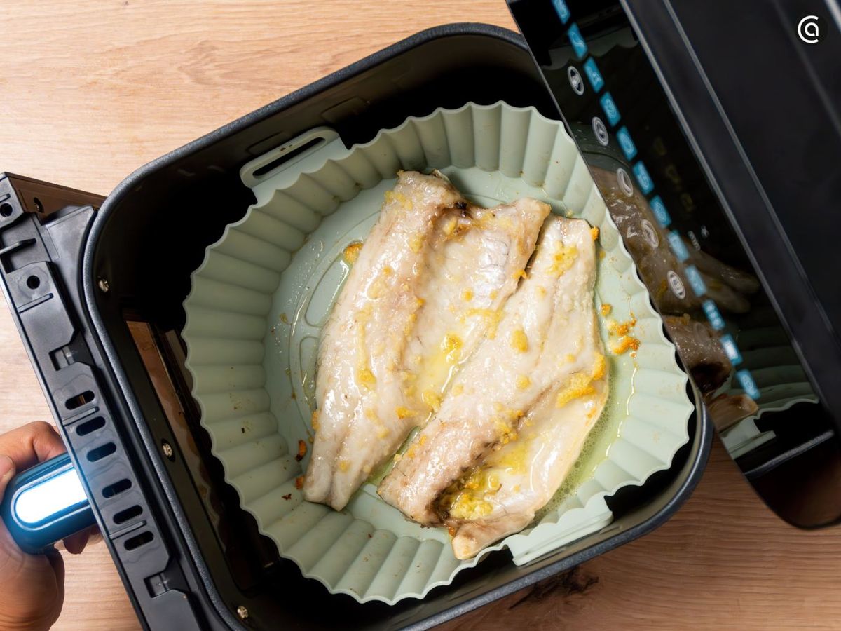 Saca la lubina de la cesta y sírvela bien jugosa