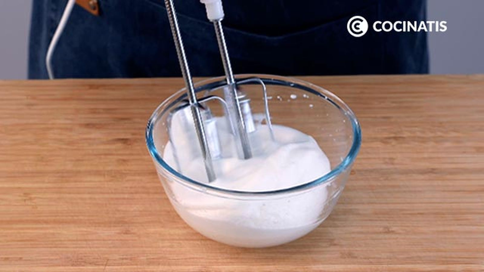 Receta de tiramisú en vasitos, postre italiano con sabor a café paso 3 Receta de tiramisú en vasitos, postre italiano con sabor a café paso 3