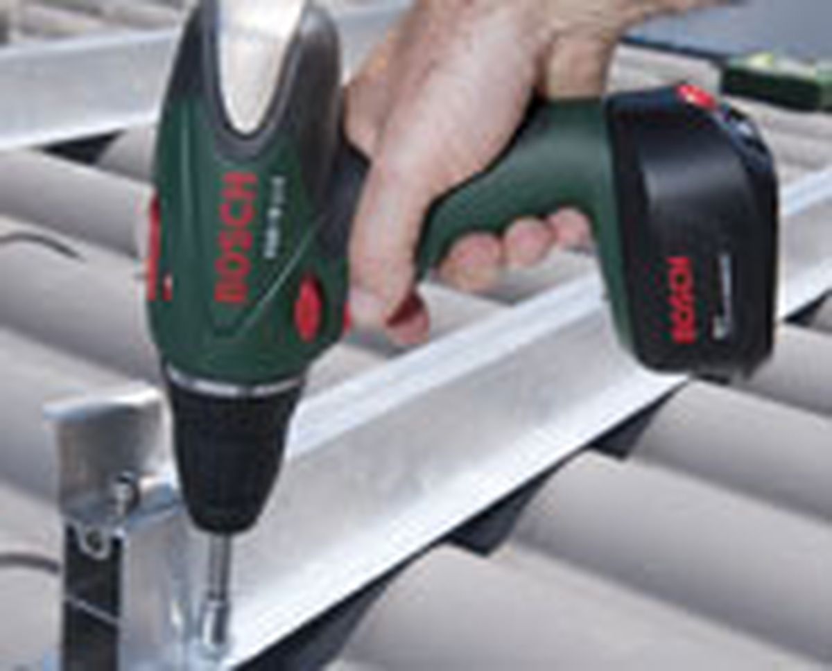 561 ener sol com p02