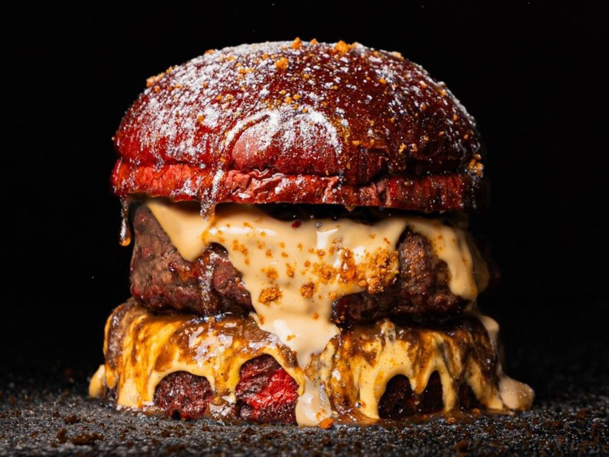 La salsa protagonista absoluta de las hamburguesas más gourmet.