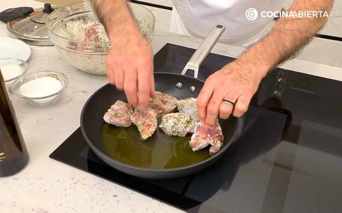 Fríe el morcillo de ternera