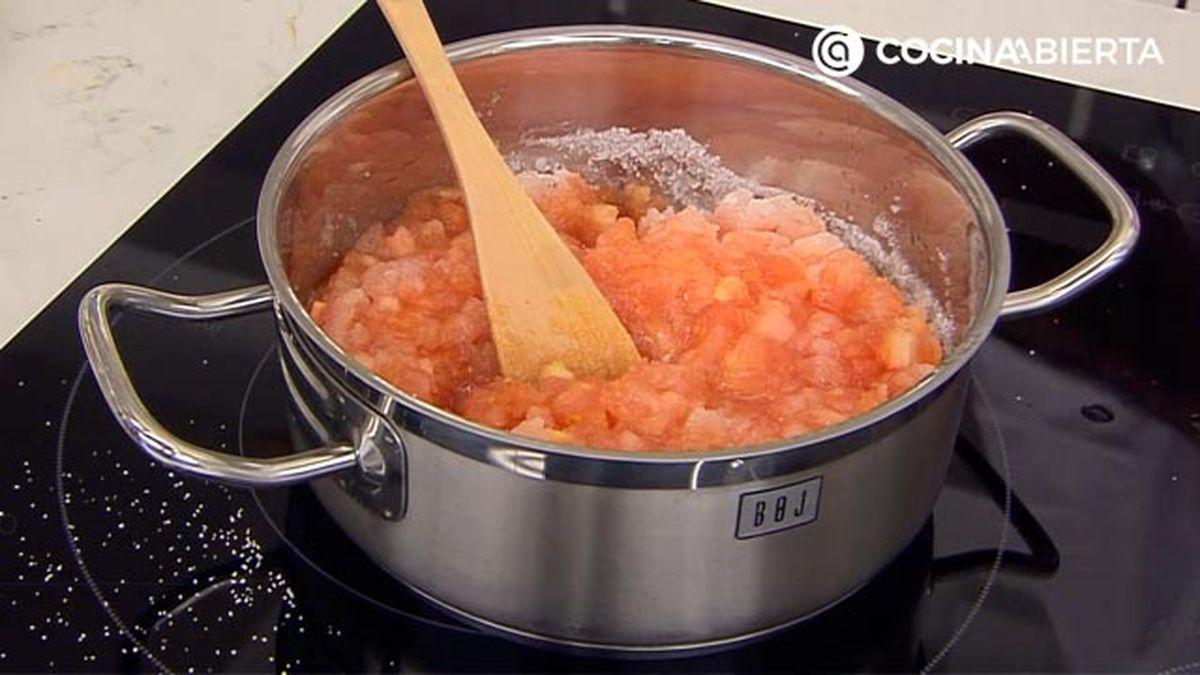 bocados de queso y mermelada de tomate casera receta karlos arguinano KARL67840321 paso1