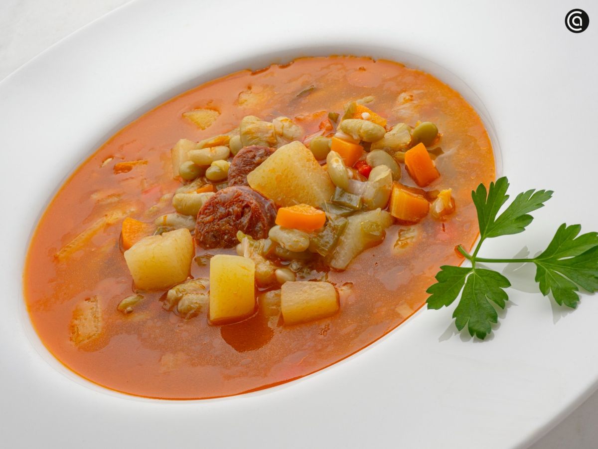 Alubias verdinas a la jardinera, receta de Karlos Arguiñano