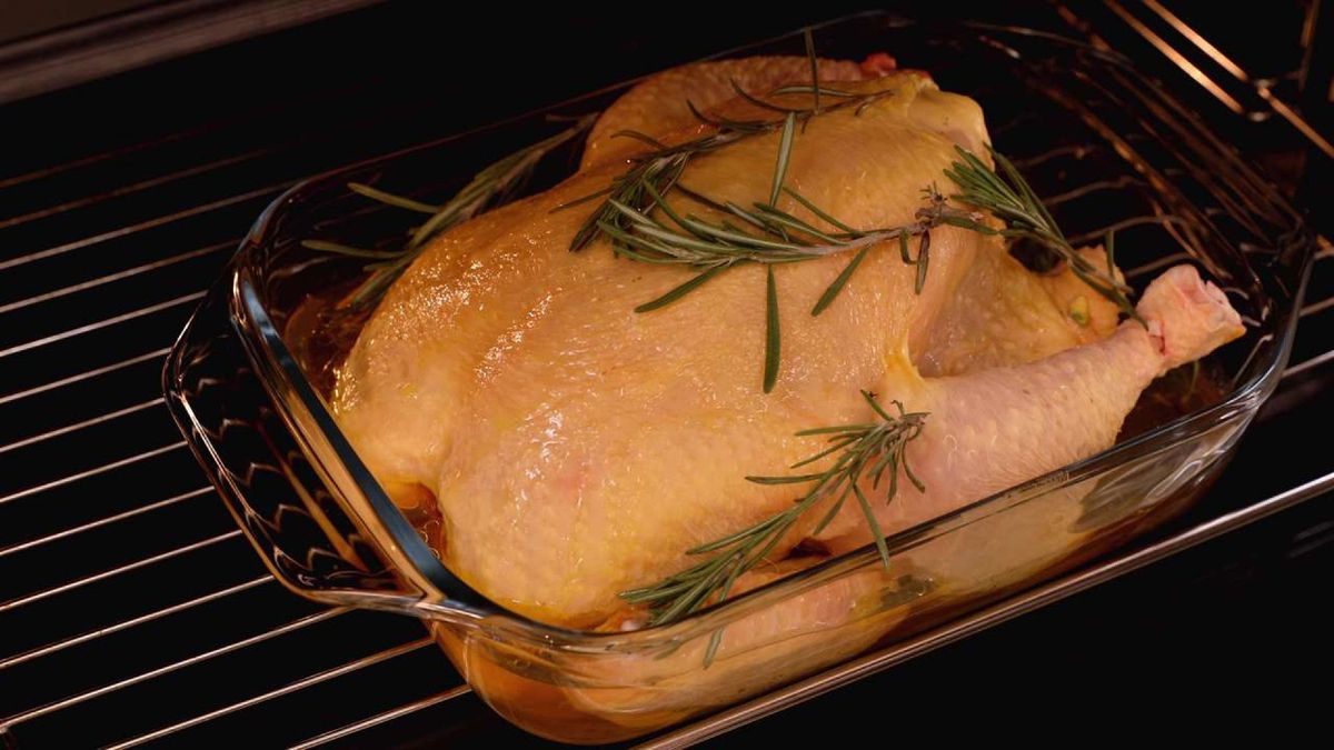 Pollo con tomate y patatas fritas   Paso 5