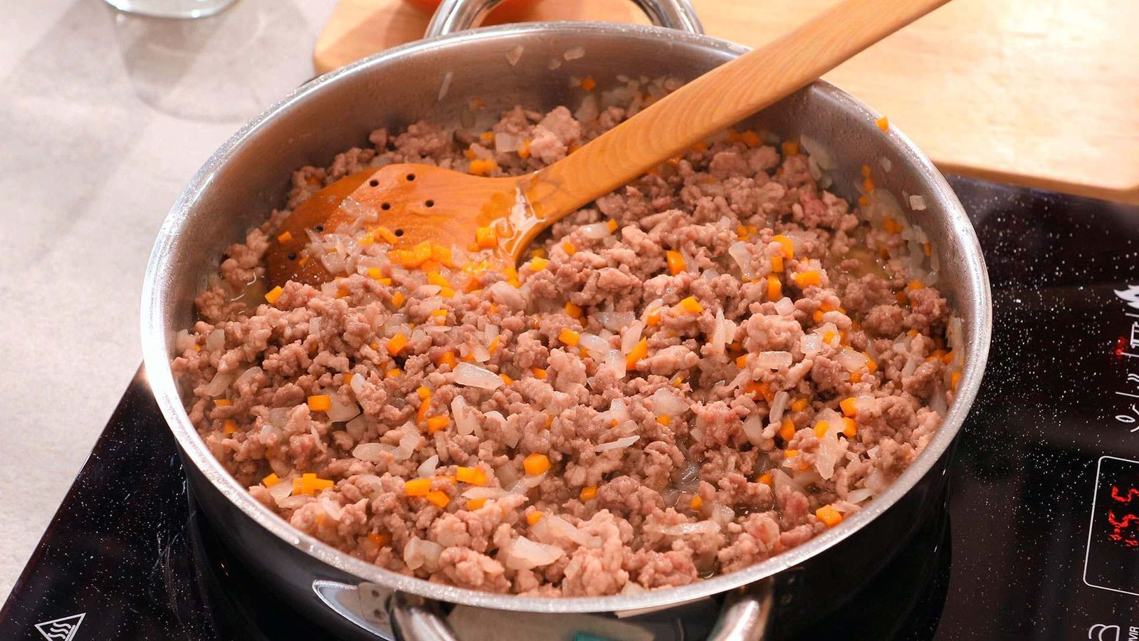 Lasaña de carne a la boloñesa Paso 2 Lasaña de carne a la boloñesa Paso 2