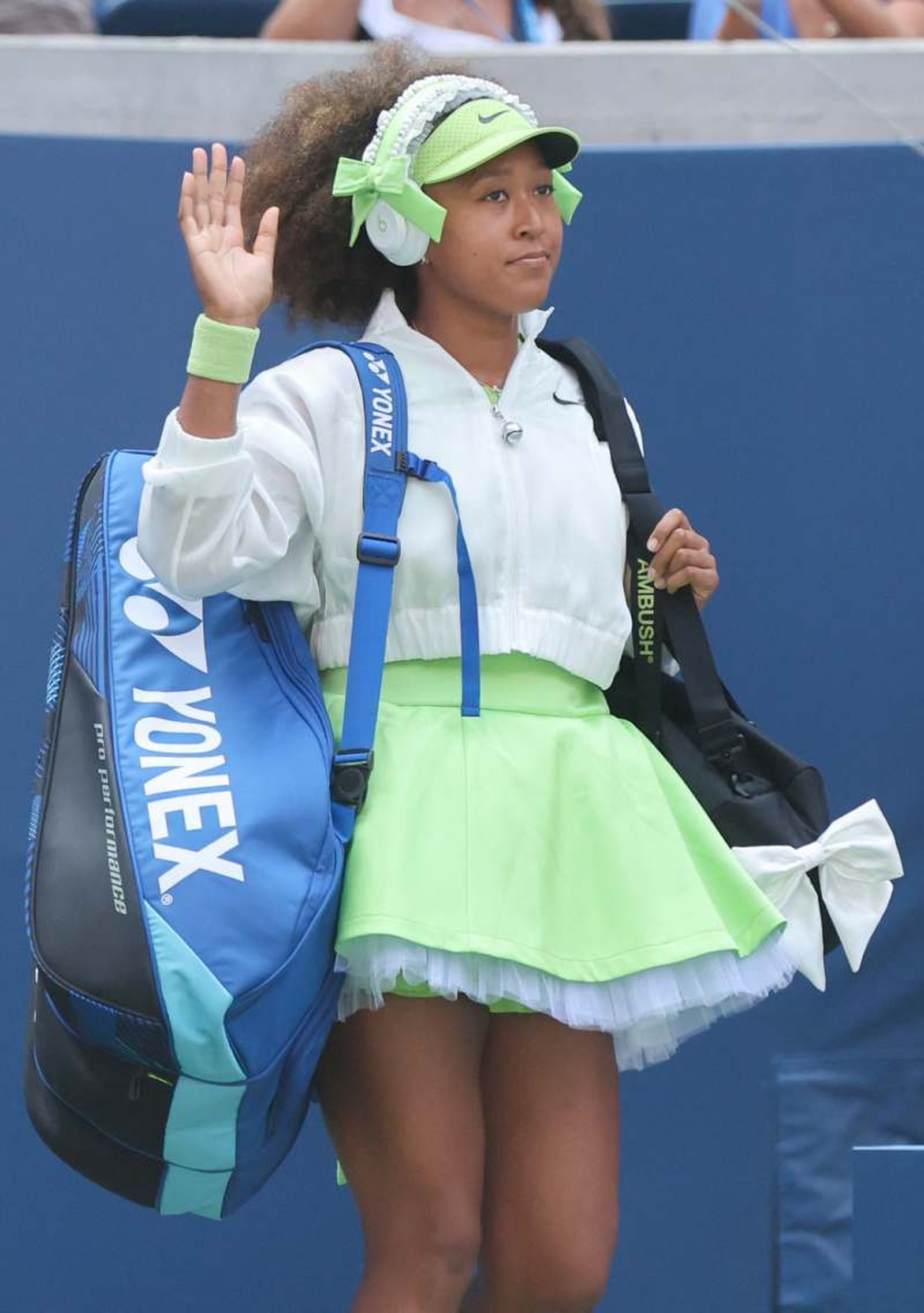 Naomi Osaka a su llegada a la pista Naomi Osaka a su llegada a la pista