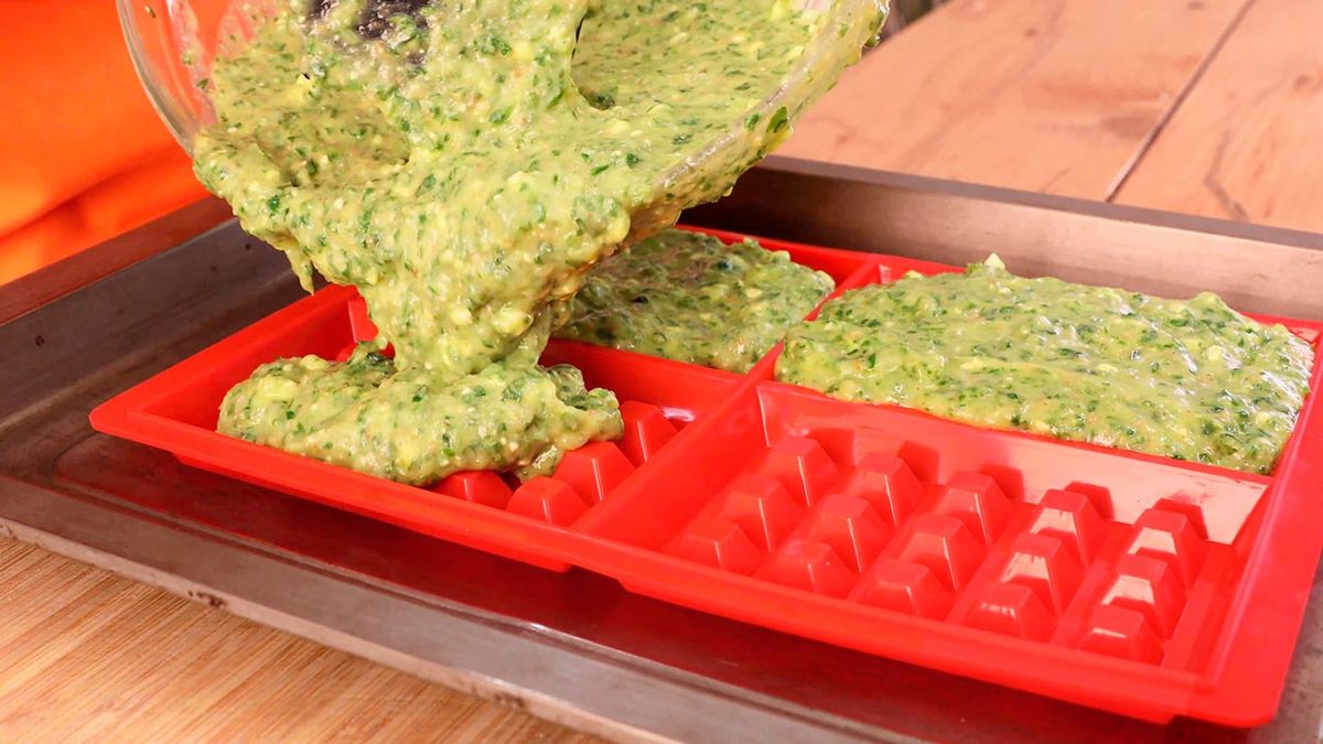 Recetas de gofres salados de espinaca y queso feta  paso 5