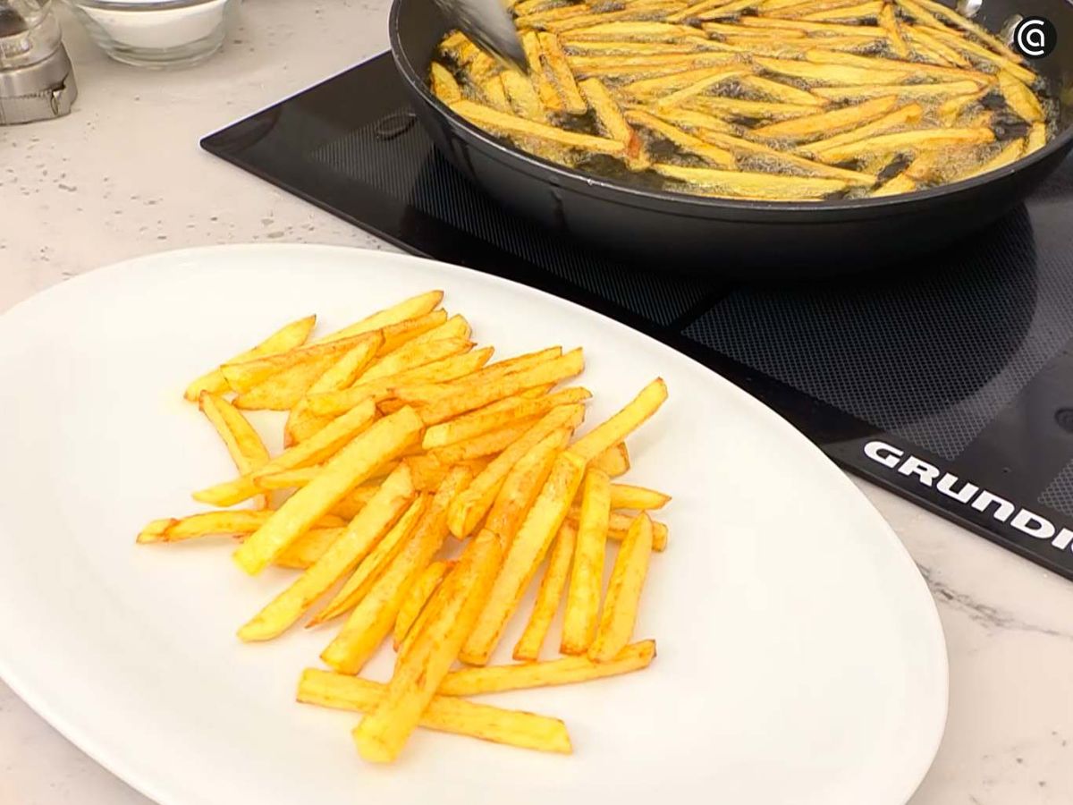 Fríe las patatas