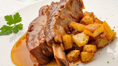 Costilla de ternera guisada, receta de Karlos Arguiñano