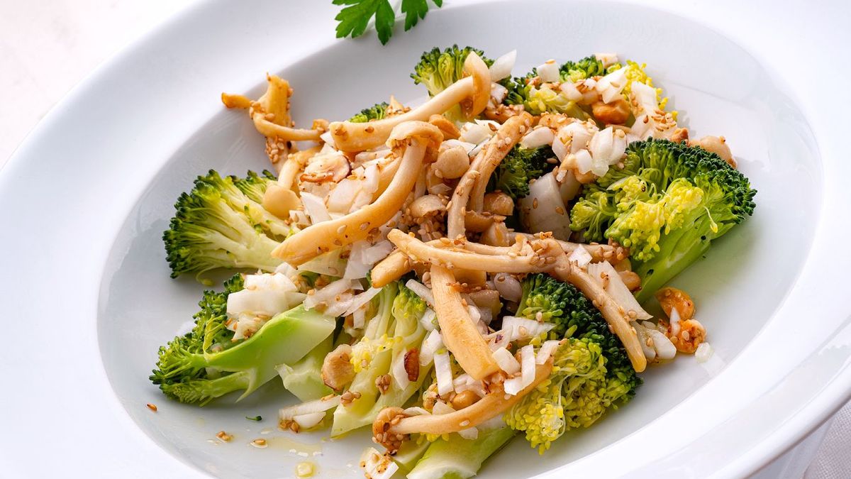 Brócoli con vinagreta templada