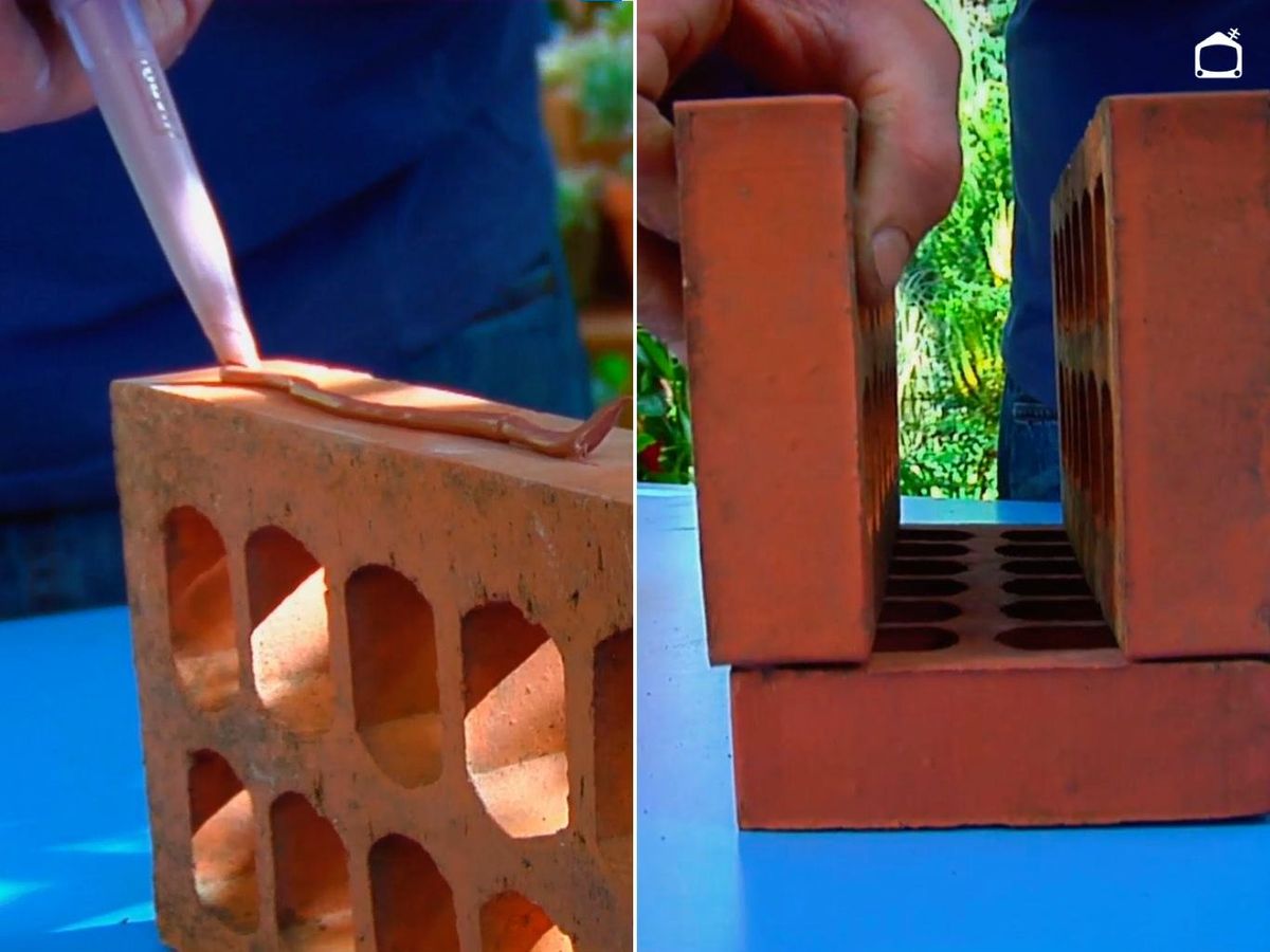 Construye la torre de ladrillos.