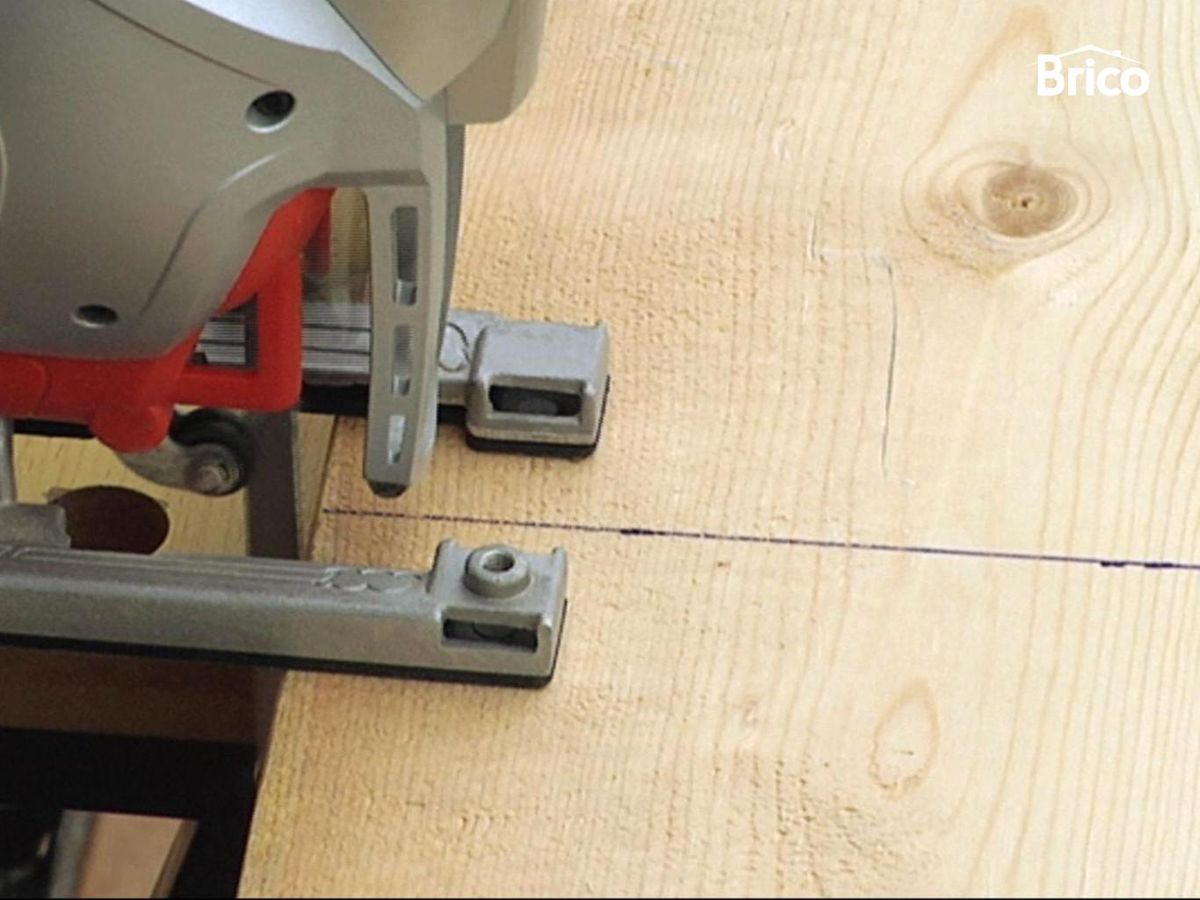 Cortar con sierra de calar