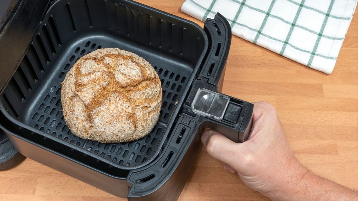 Cómo recuperar el pan duro en freidora de aire