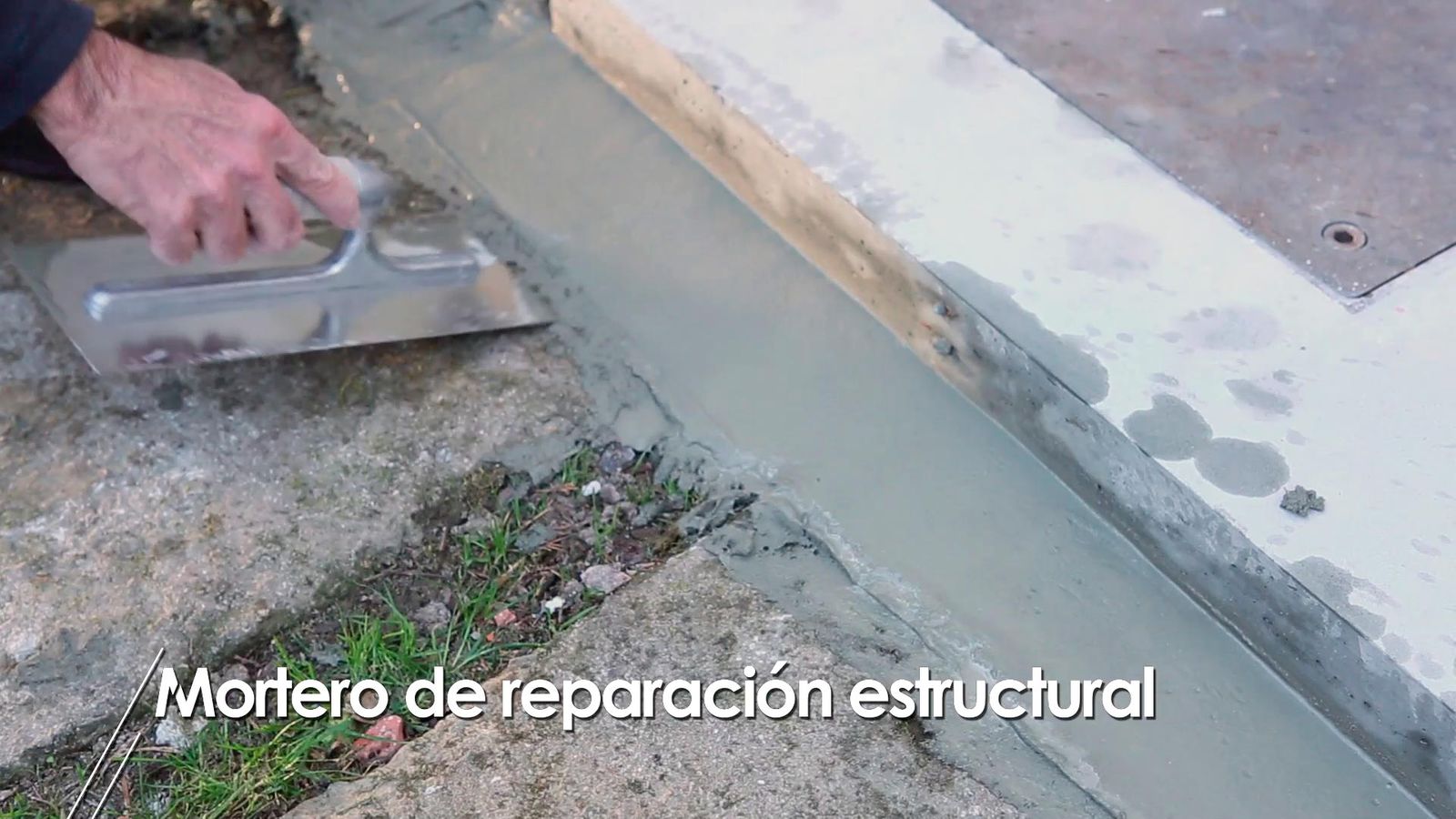 Mortero de reparación estructural paso 6 Mortero de reparación estructural paso 6