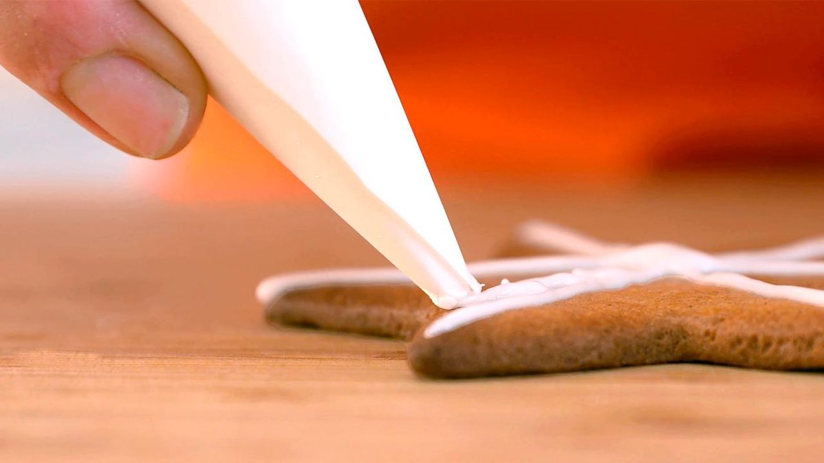 Postres fáciles para hacer con los niños por el día del padre  glaseado