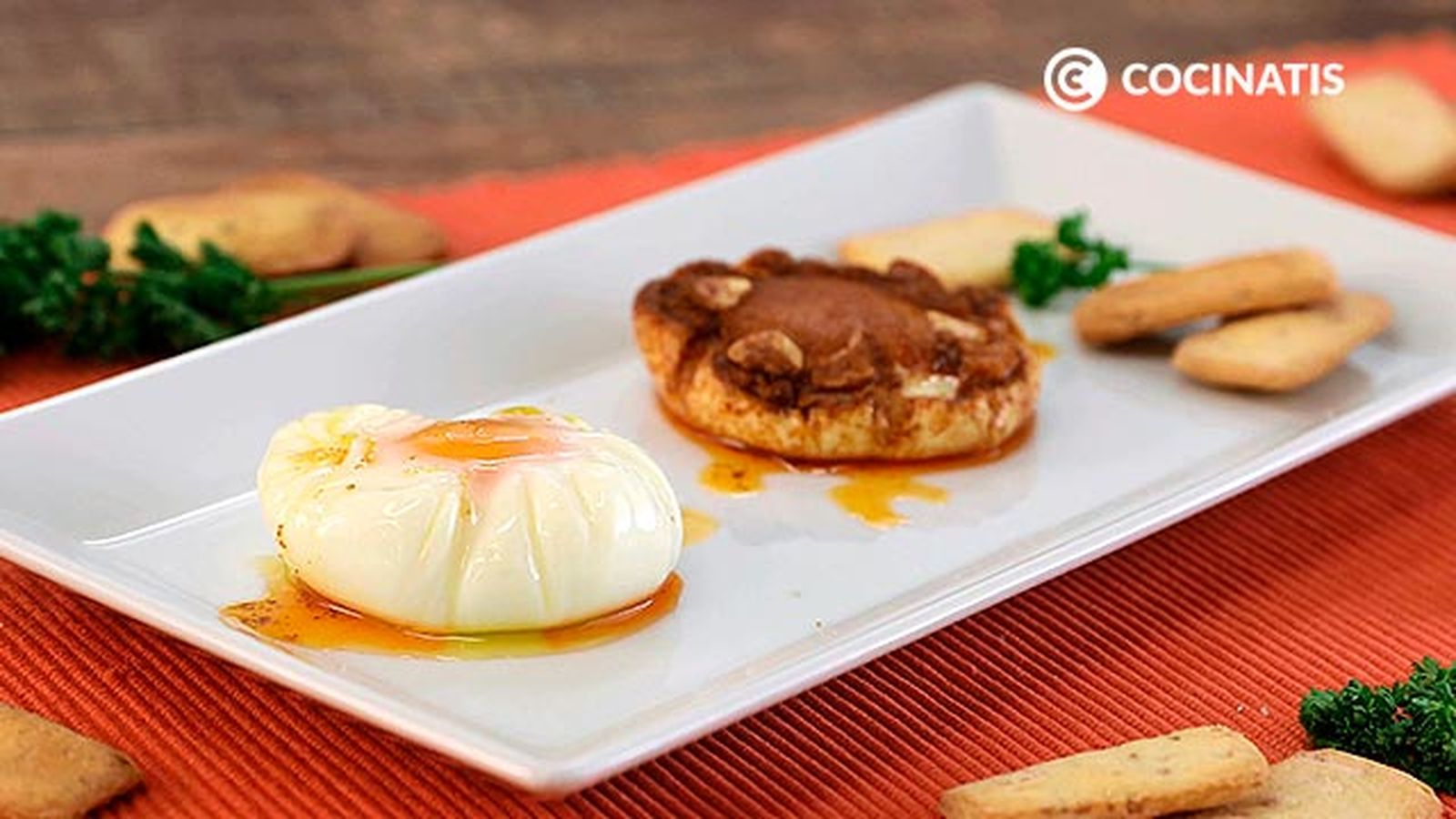 Sírvelos como más te guste Receta de huevos escalfados o poché paso 5