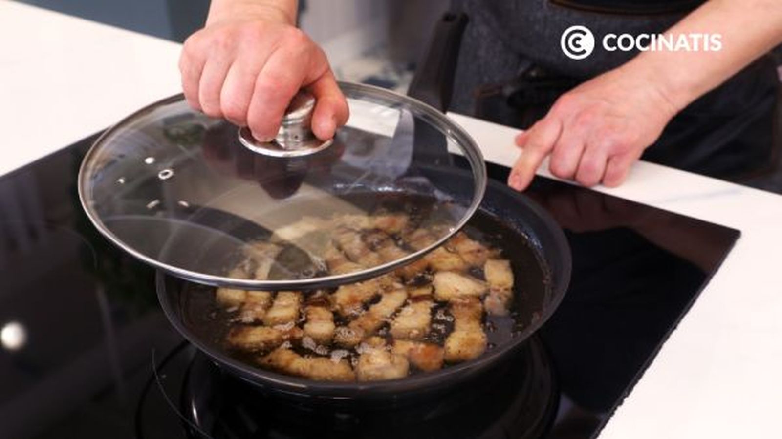 CTIS1012 receta chicharrones de cerdo andaluces paso 3 CTIS1012 receta chicharrones de cerdo andaluces paso 3