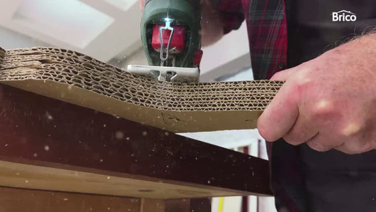 Brico 26 muebles de carton paso10