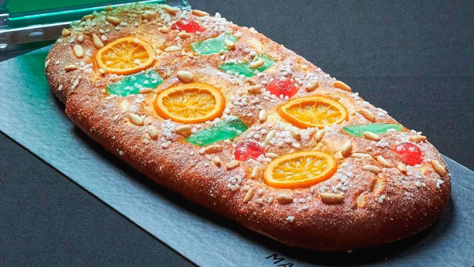 Mejor coca de San Juan tradicional de frutas y piñones 2024