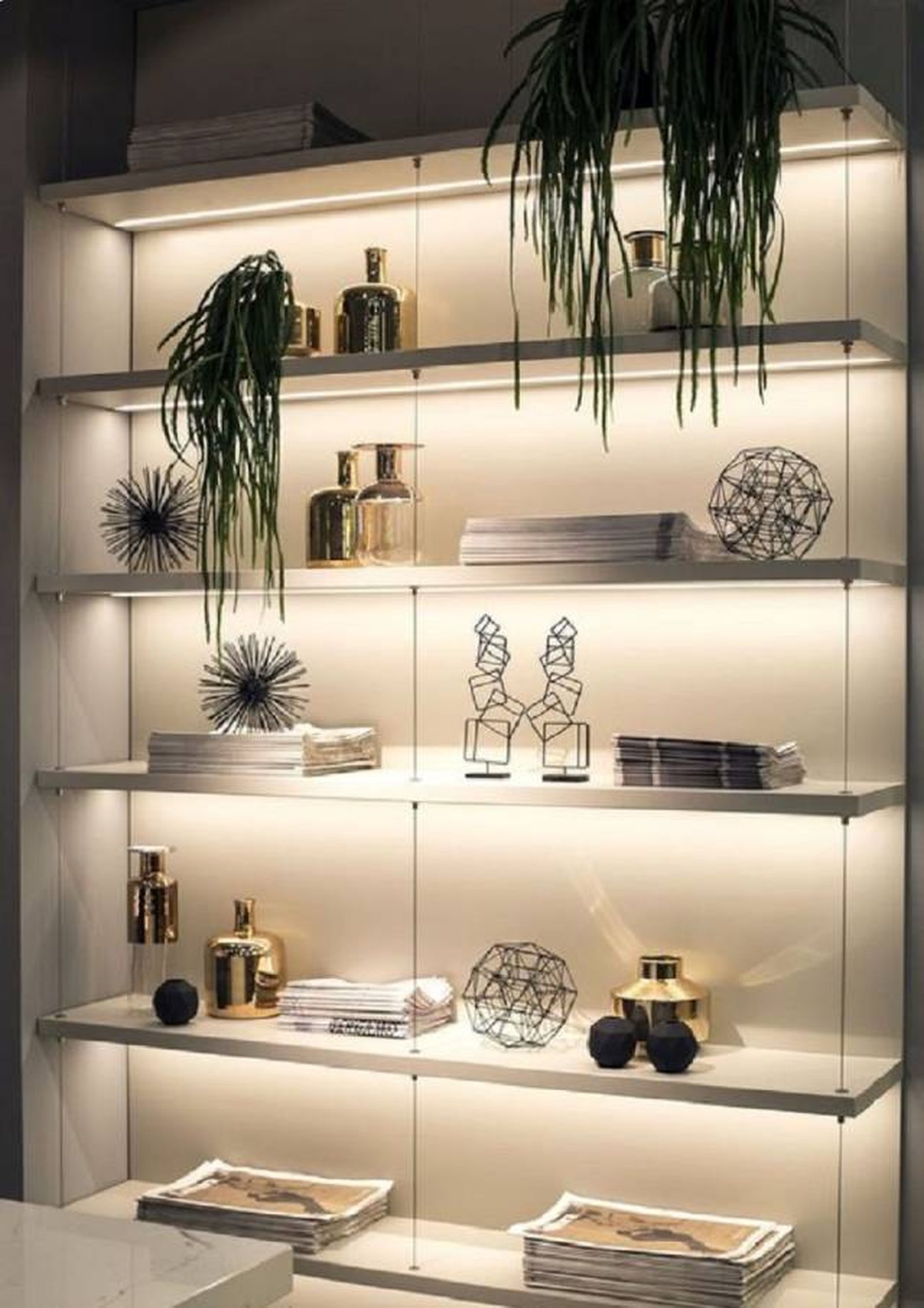 Cómo decorar estanterías con estilo 12
