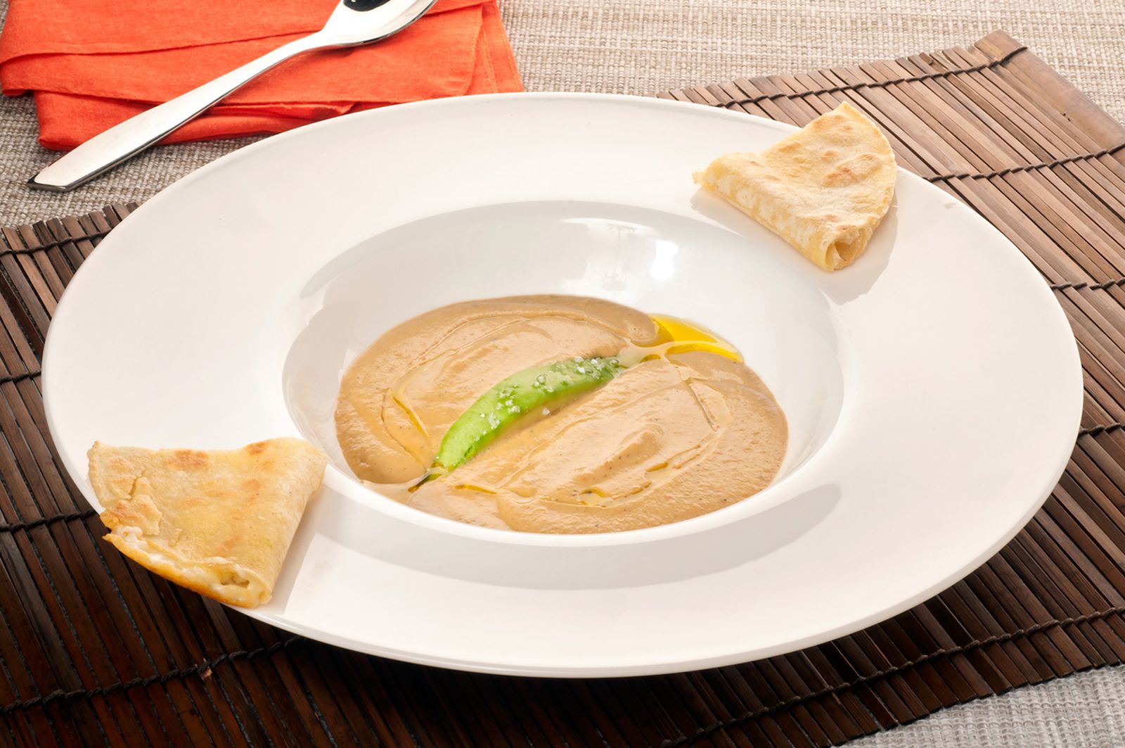 1104 SOPA DE CHAMPIÑONES A LA MEXICANA xl