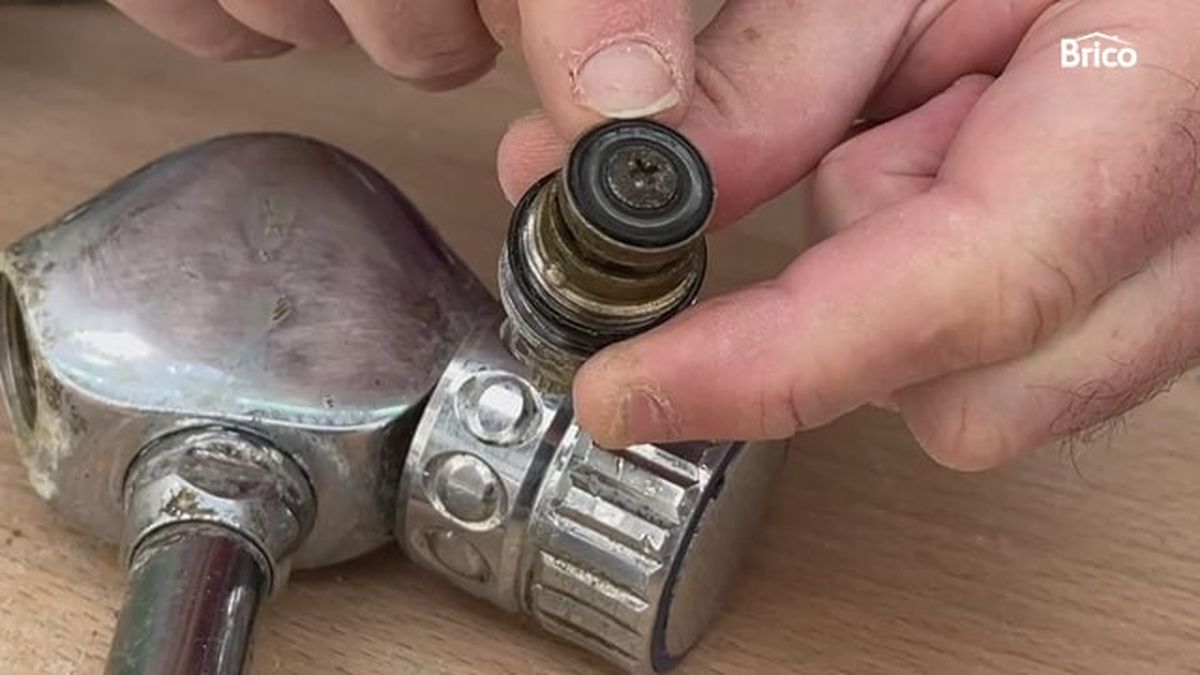 Bricomania 013 arreglar grifo que gotea bimando paso5