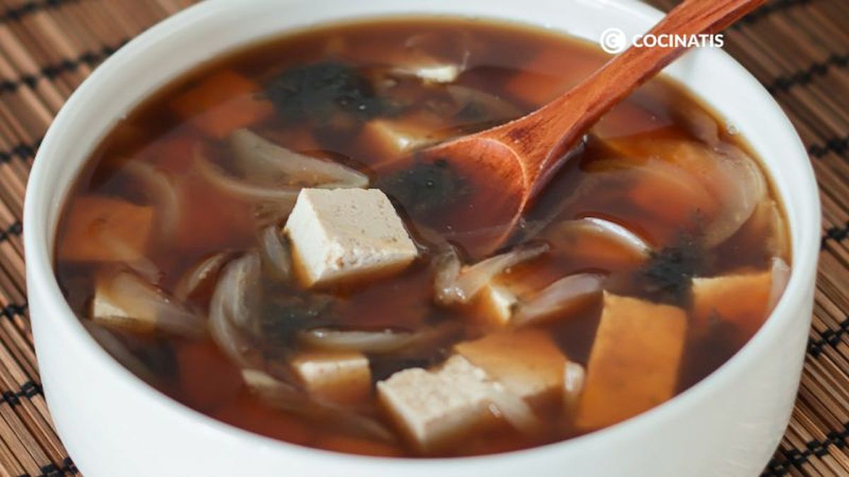 Sopa de miso japonesa