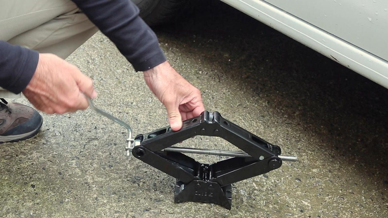 Cómo utilizar un caballete con cremallera paso 3 Cómo utilizar un caballete con cremallera paso 3