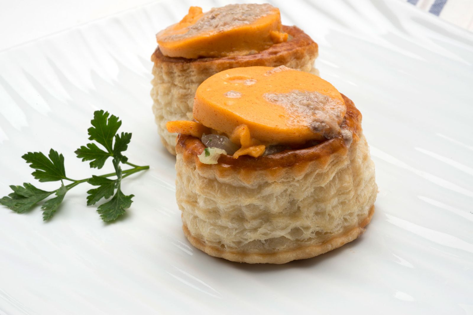 5664 1 Volovanes de acelgas con salsa bagna cauda (1049) xl 5664 1 Volovanes de acelgas con salsa bagna cauda (1049) xl