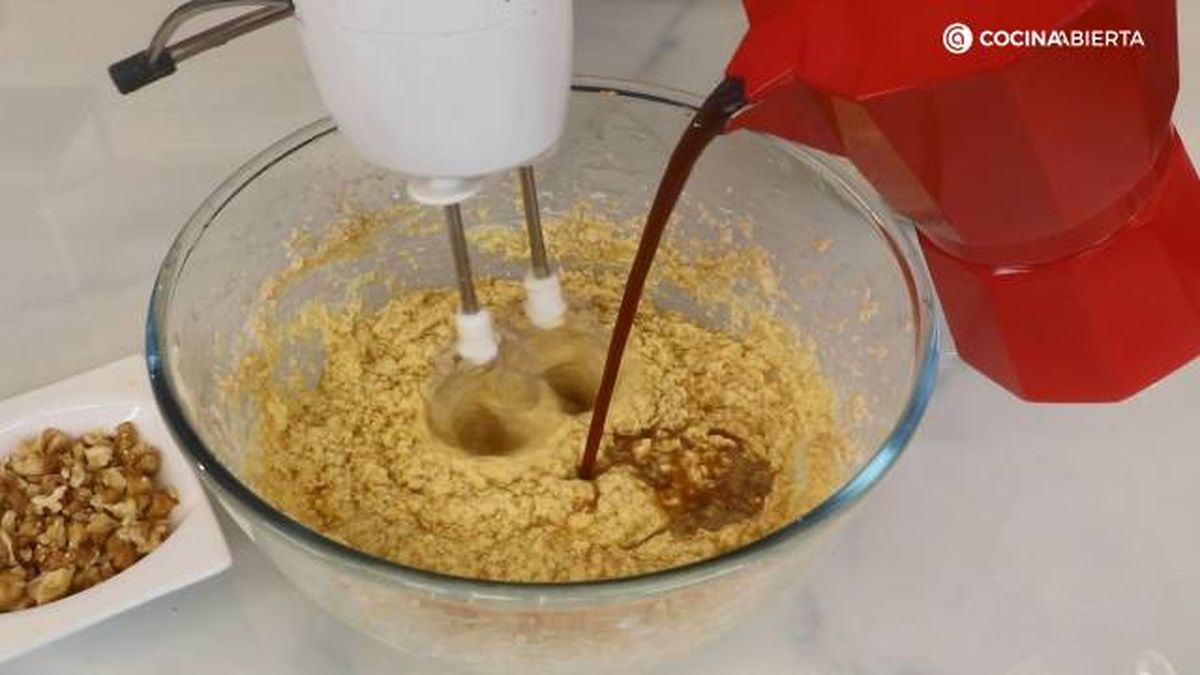 tarta cafe nueces paso 2