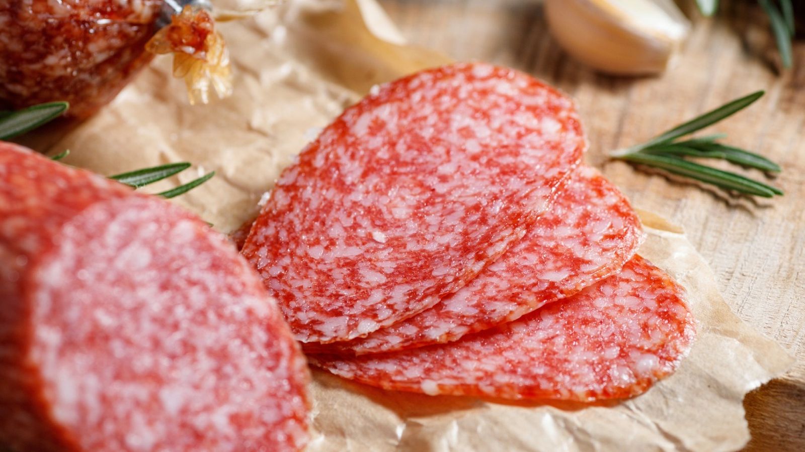 Salami: qué es y cómo reconocer este embutido al comprarlo en la charcutería