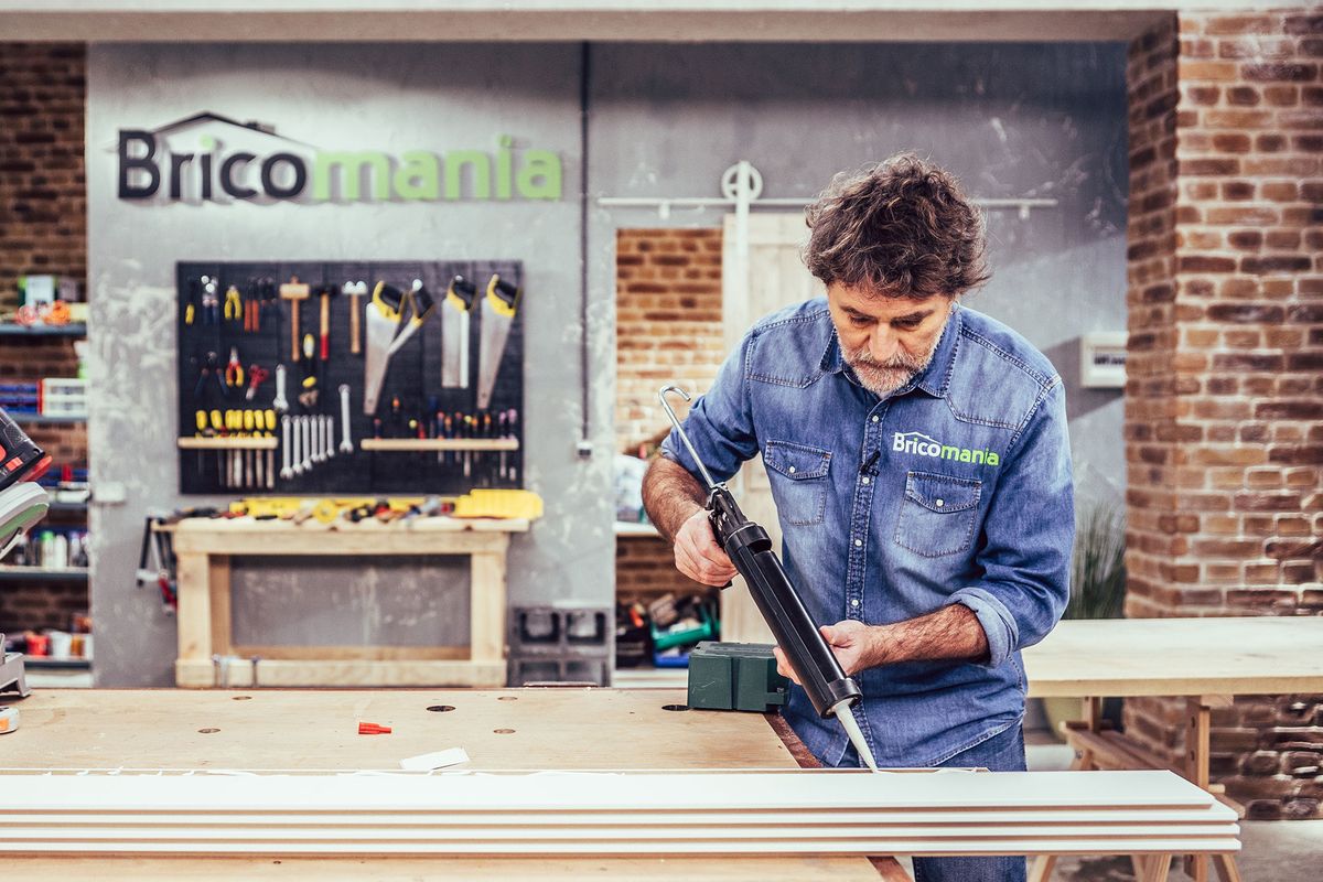 Cómo colocar una moqueta paso 10