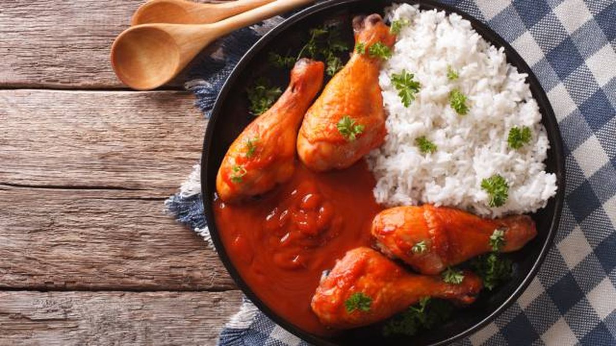 salsa sriracha pollo arroz