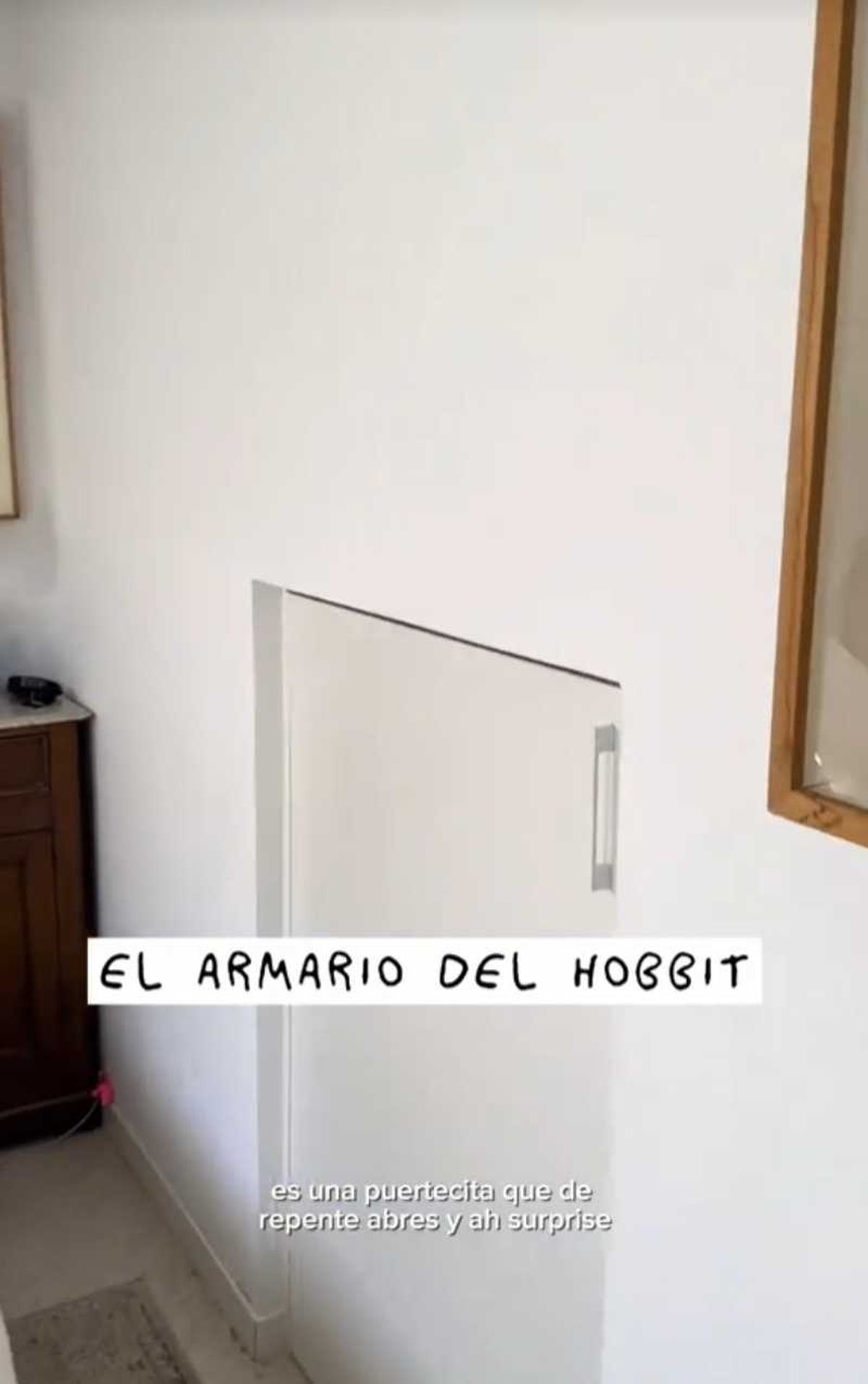 El armario Hobbit que lleva al vestidor. / @miriperezc (TikTok)