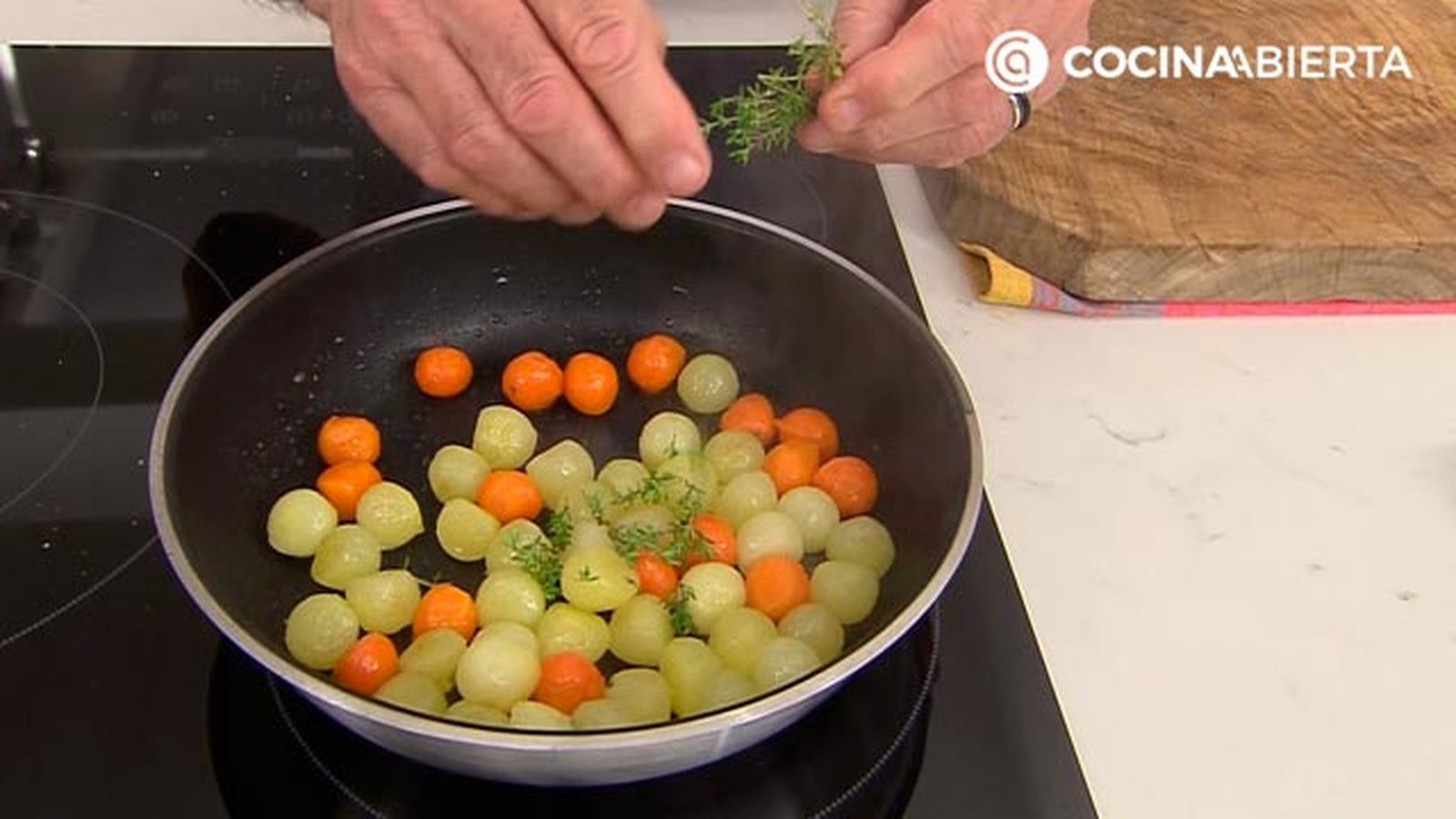 conejo al horno con salsa barbacoa casera karl67670321 paso5 conejo al horno con salsa barbacoa casera karl67670321 paso5