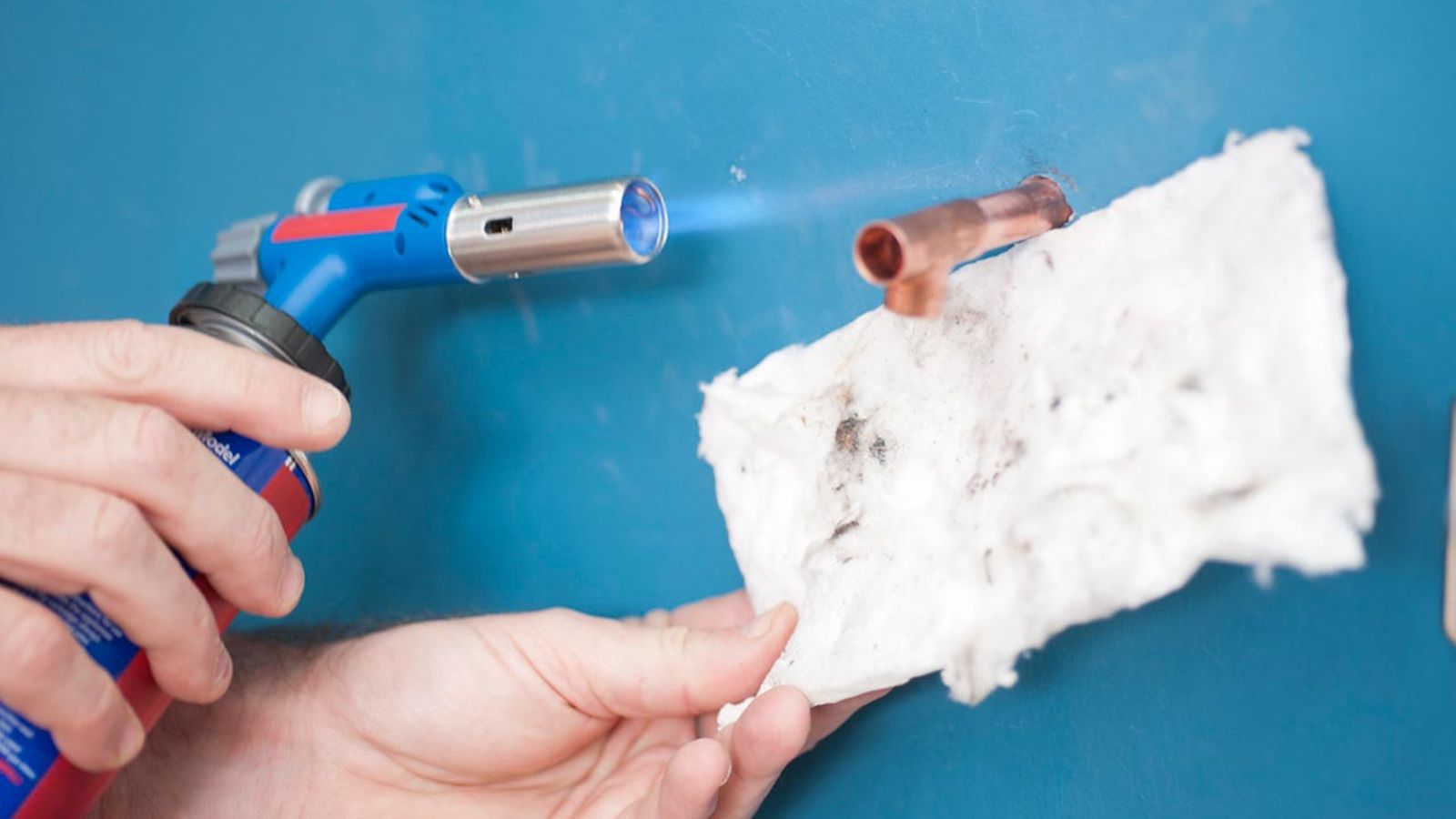 Instalacion oculta para radiador p9