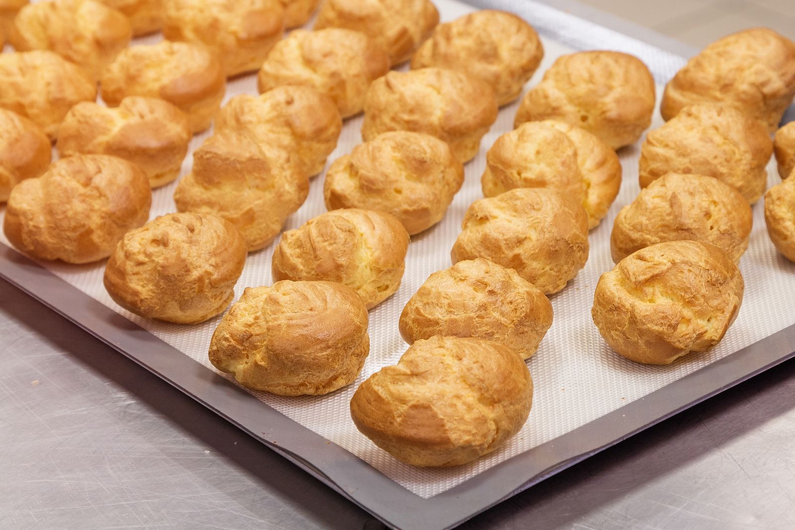 croquembuque rellenar profiteroles croquembuque rellenar profiteroles