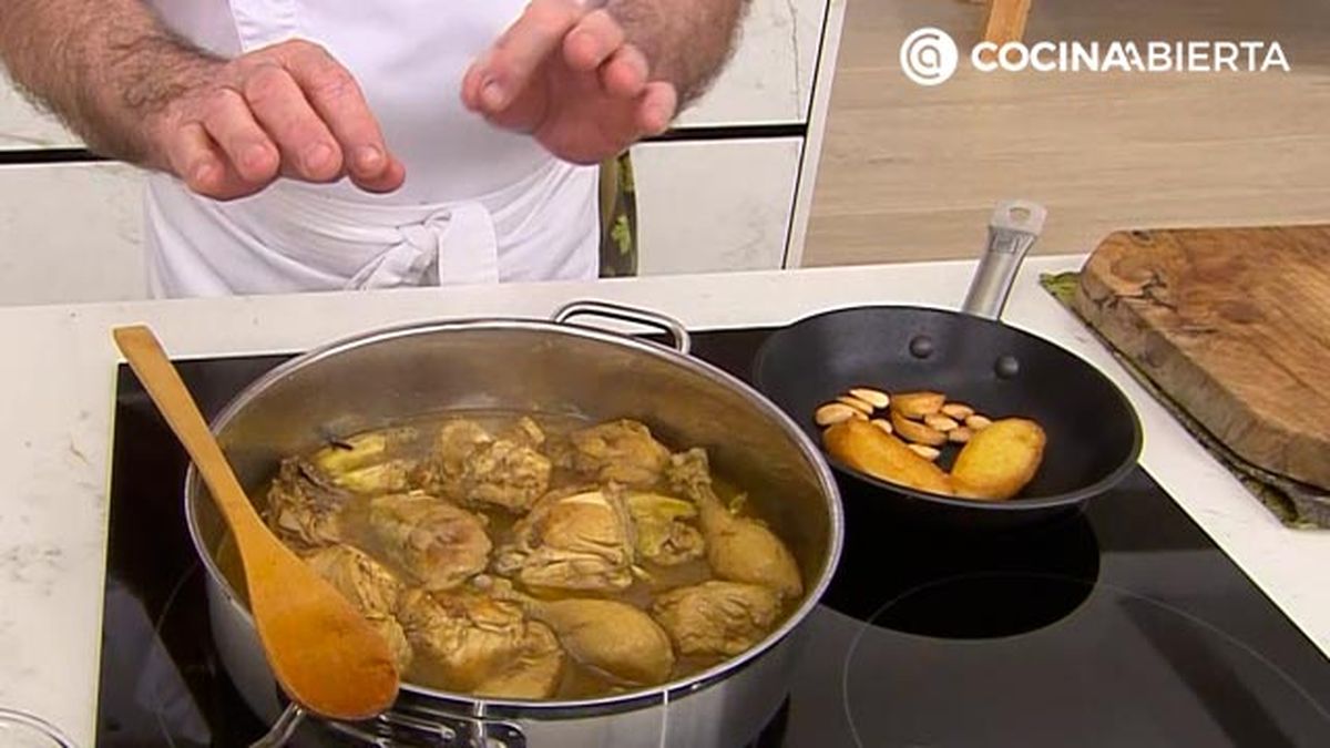 pollo en pepitoria receta tradicional karlos arguinano karl67360321 paso3