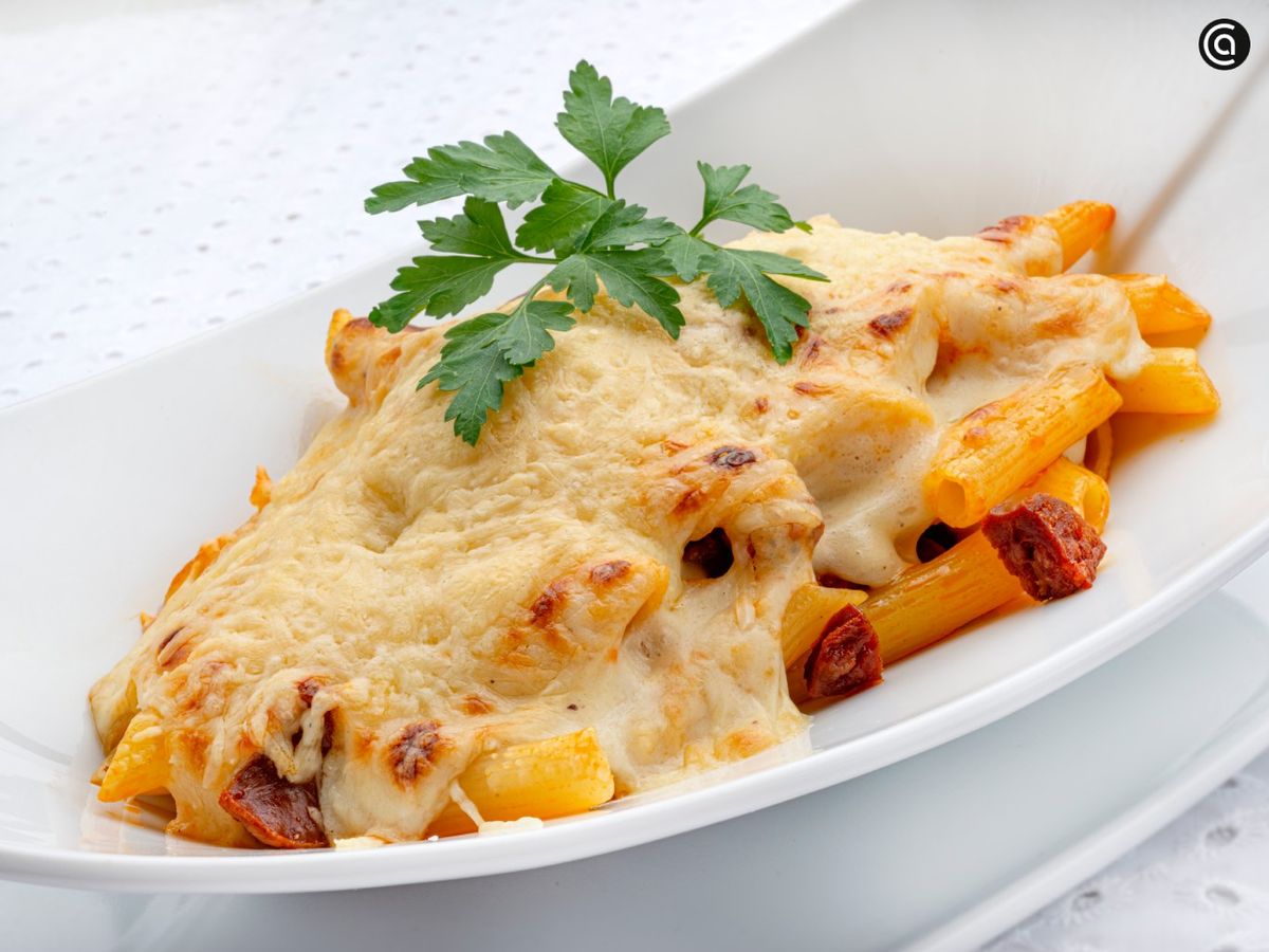 Macarrones con chorizo gratinados, receta de Joseba Arguiñano