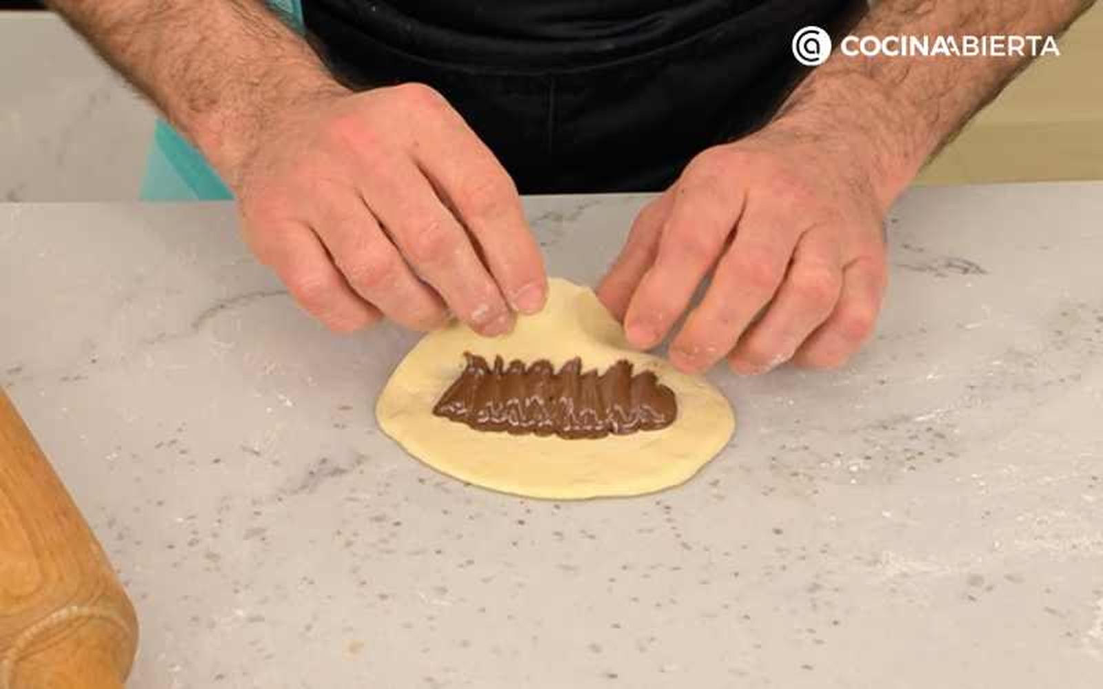 Rellena la masa de las donas