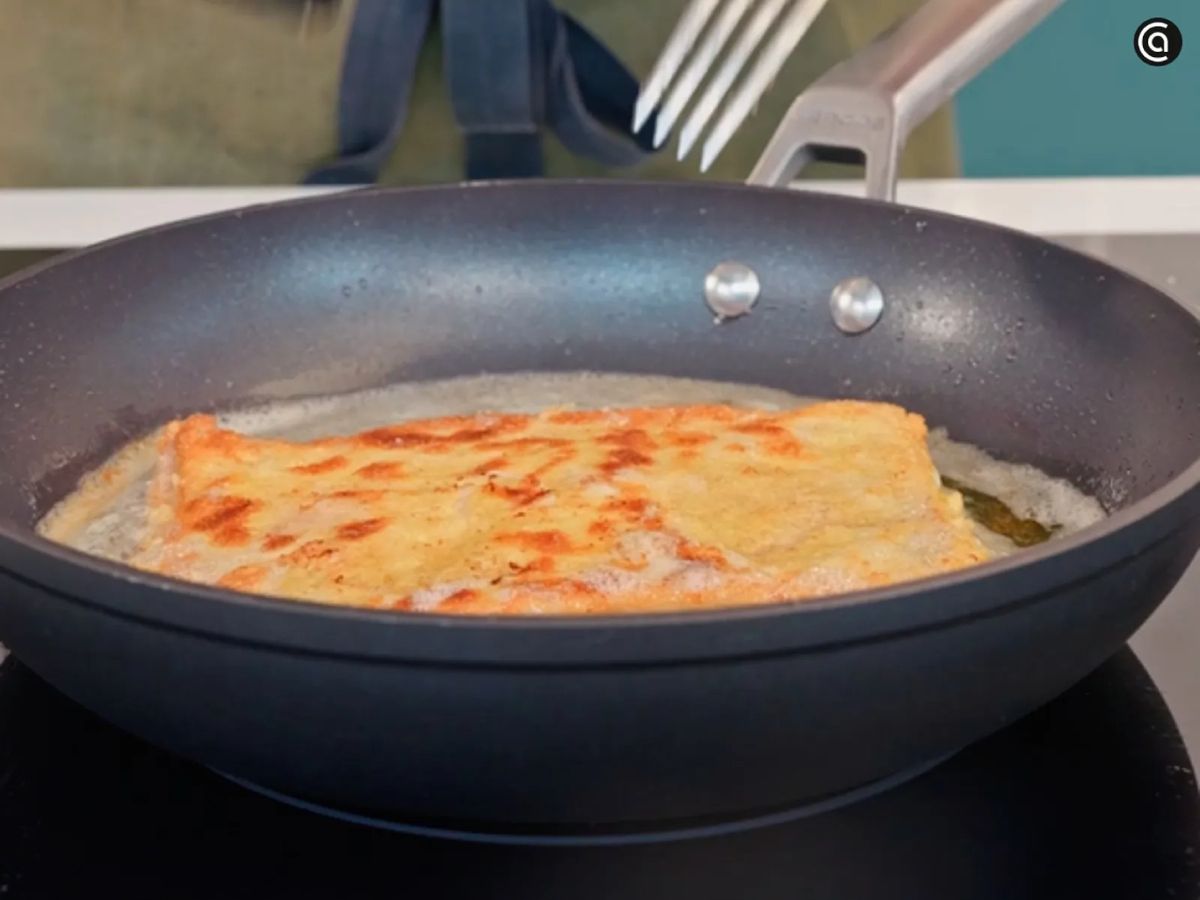 Fríe con el aceite bien caliente