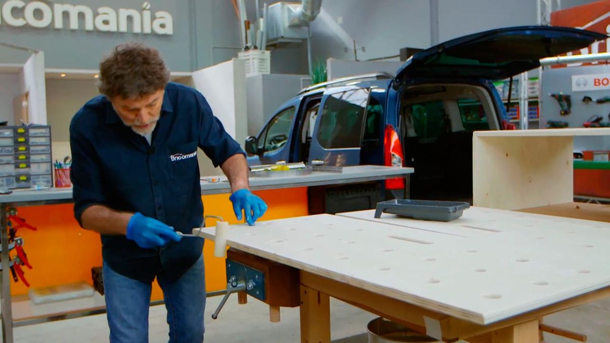 Cómo hacer una cama para una furgoneta camper paso 6