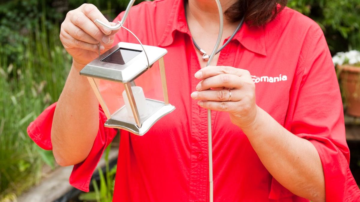 brico 0567 2 balizas jardin solares paso 4